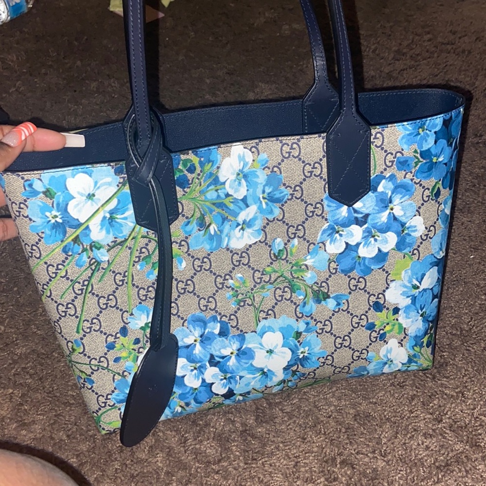 Gucci purse